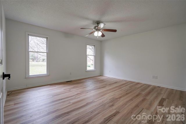 124 Gold Run Court, Kings Mountain, NC 28086