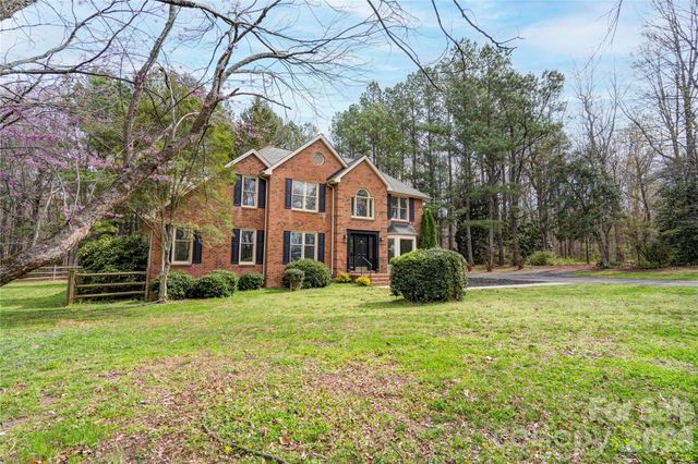 124 Gold Run Court, Kings Mountain, NC 28086