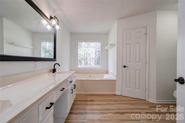 124 Gold Run Court, Kings Mountain, NC 28086