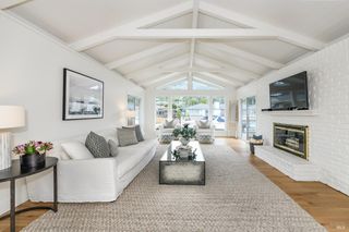 9 Saint Lucia Pl, Tiburon, CA 94920