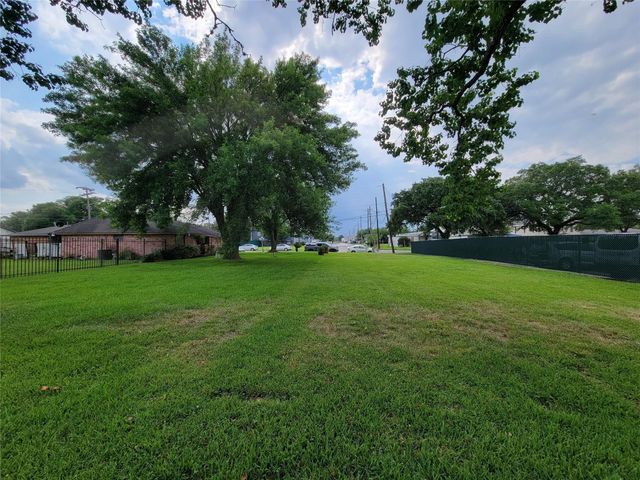 0 Coffee Street, Houston, TX 77033