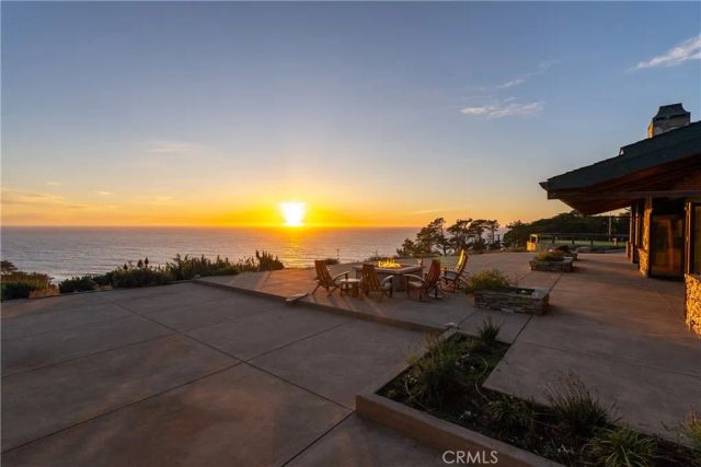 18620 Cabrillo Highway, San Simeon, CA 93452