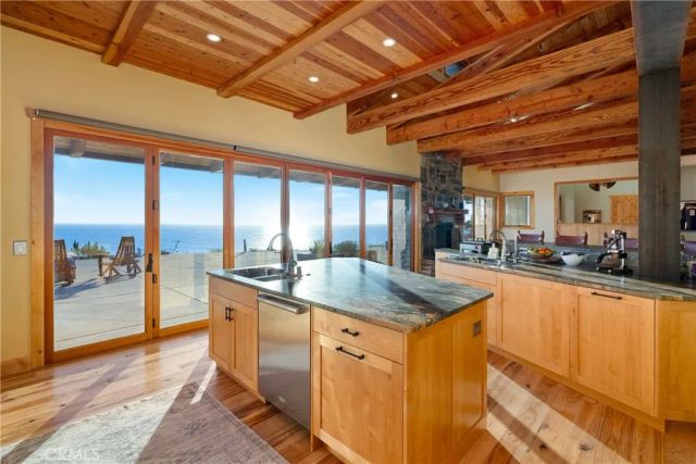 18620 Cabrillo Highway, San Simeon, CA 93452