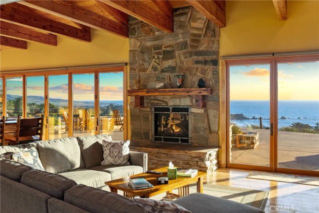 18620 Cabrillo Highway, San Simeon, CA 93452