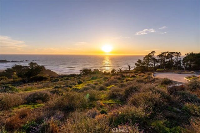 18620 Cabrillo Highway, San Simeon, CA 93452