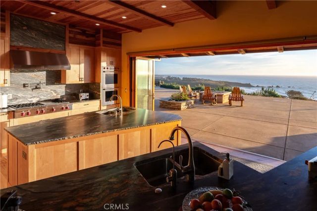 18620 Cabrillo Highway, San Simeon, CA 93452