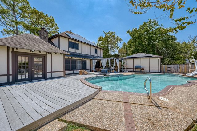 2307 Oakview Drive, Missouri City, TX 77459