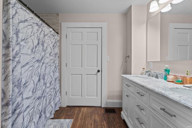 236 W 6th Street, Peru, IN 46970