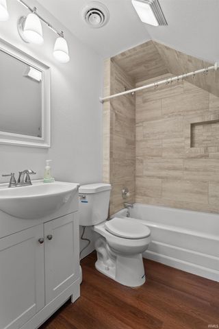 236 W 6th Street, Peru, IN 46970