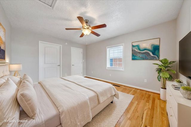 E 646 Augusta AVE, Vinton, VA 24179