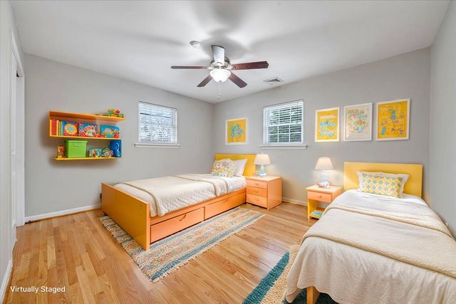 E 646 Augusta AVE, Vinton, VA 24179