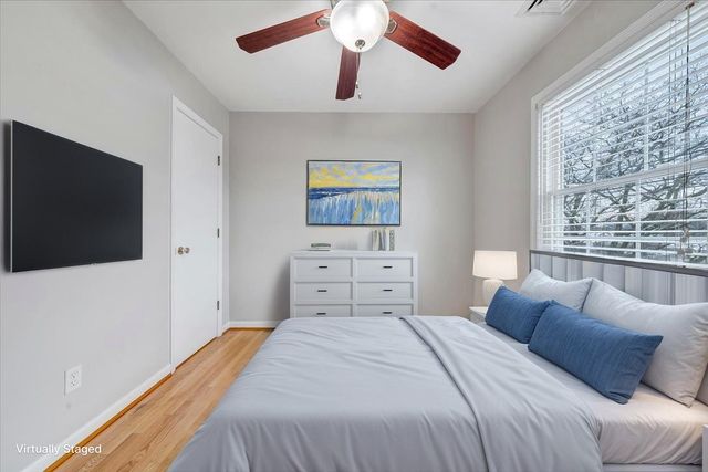 E 646 Augusta AVE, Vinton, VA 24179