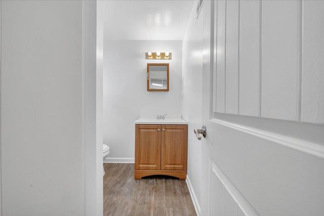 E 646 Augusta AVE, Vinton, VA 24179