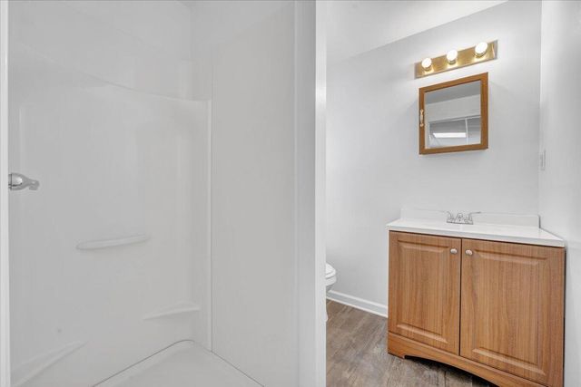 E 646 Augusta AVE, Vinton, VA 24179