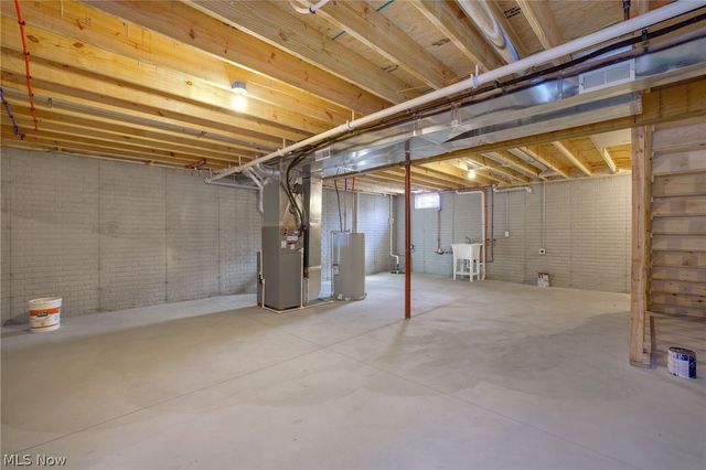 1331 Leonora Avenue, Akron, OH 44305