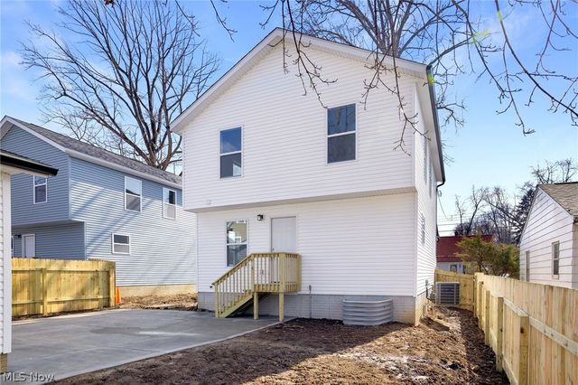 1331 Leonora Avenue, Akron, OH 44305