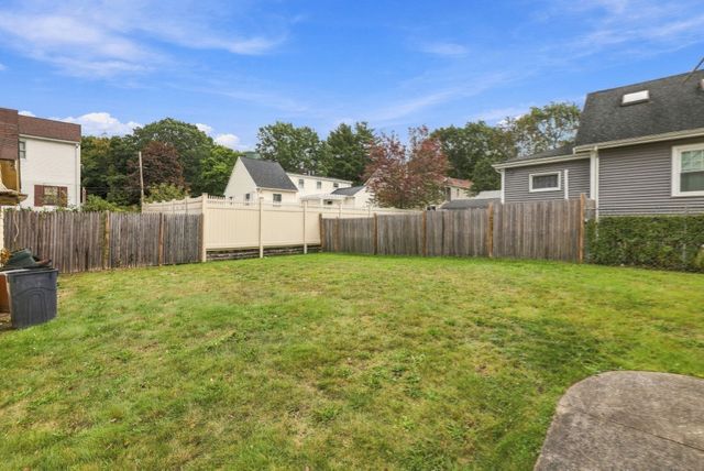 177 Elmlawn Rd, Braintree, MA 02184