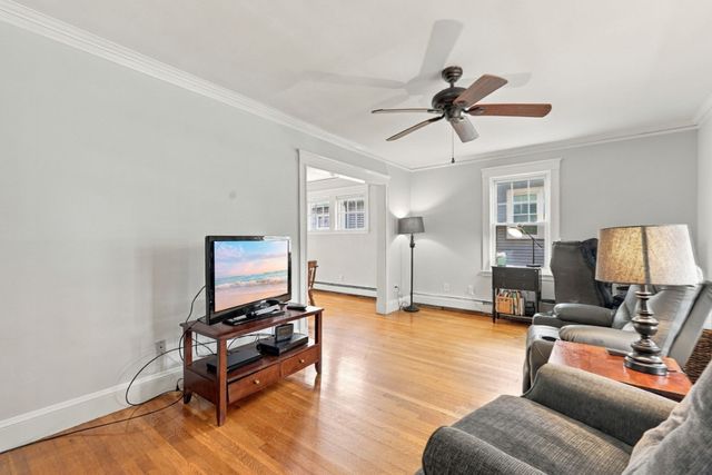 177 Elmlawn Rd, Braintree, MA 02184