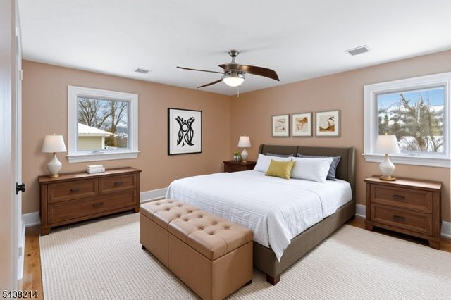 59 Sun Valley Way, Morris Plains Boro, NJ 07950