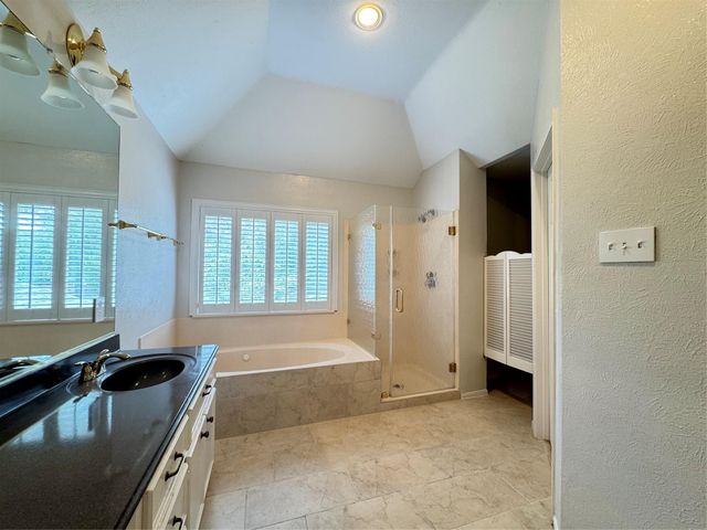 6926 Hearthside Drive, Sugar Land, TX 77479