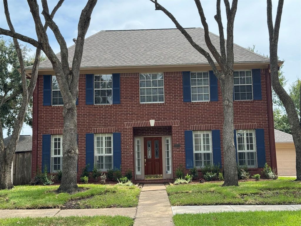 6926 Hearthside Drive, Sugar Land, TX 77479