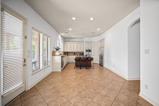 241 W Tupelo Green Circle, Spring, TX 77389