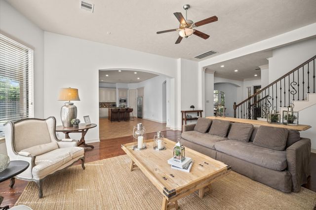 241 W Tupelo Green Circle, Spring, TX 77389