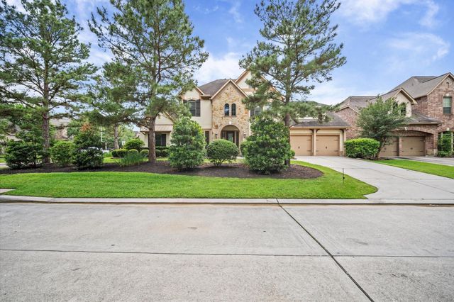 241 W Tupelo Green Circle, Spring, TX 77389