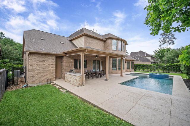 241 W Tupelo Green Circle, Spring, TX 77389