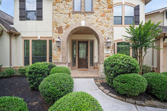241 W Tupelo Green Circle, Spring, TX 77389