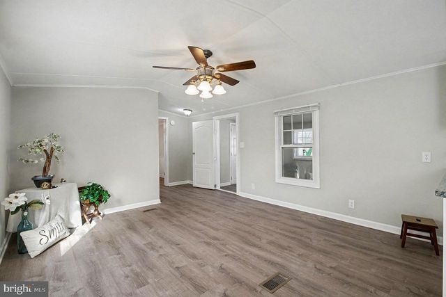 10 CHERRY LANE, Carlisle, PA 17015