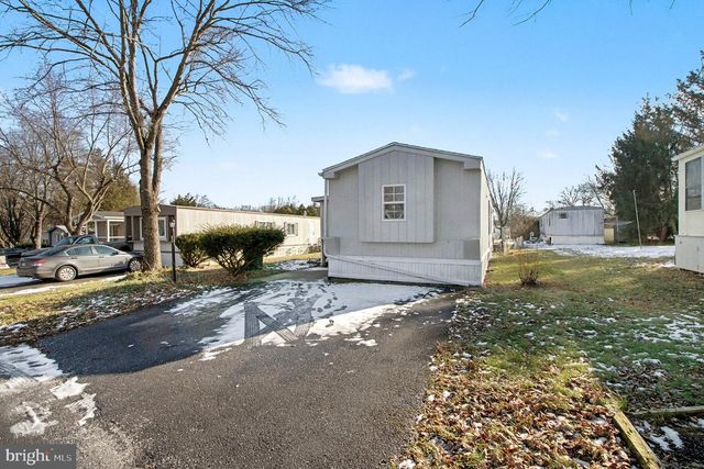 10 CHERRY LANE, Carlisle, PA 17015