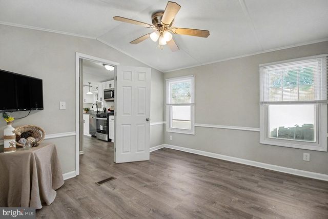 10 CHERRY LANE, Carlisle, PA 17015