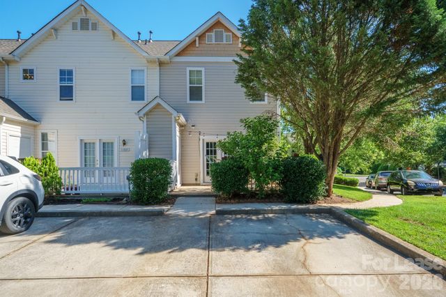 11339 Dundarrach Lane, Charlotte, NC 28277