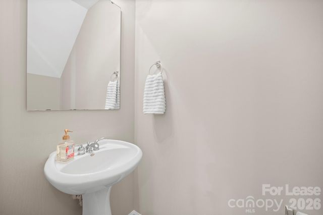11339 Dundarrach Lane, Charlotte, NC 28277