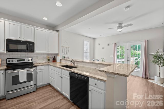 11339 Dundarrach Lane, Charlotte, NC 28277