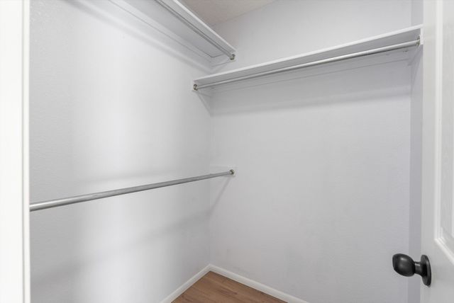 9215 Eiffel Avenue SW, Albuquerque, NM 87121