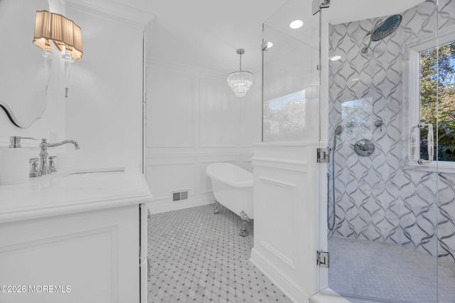 215 Navajo Court, Morganville, NJ 07751