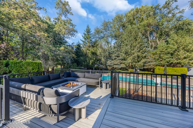 215 Navajo Court, Morganville, NJ 07751