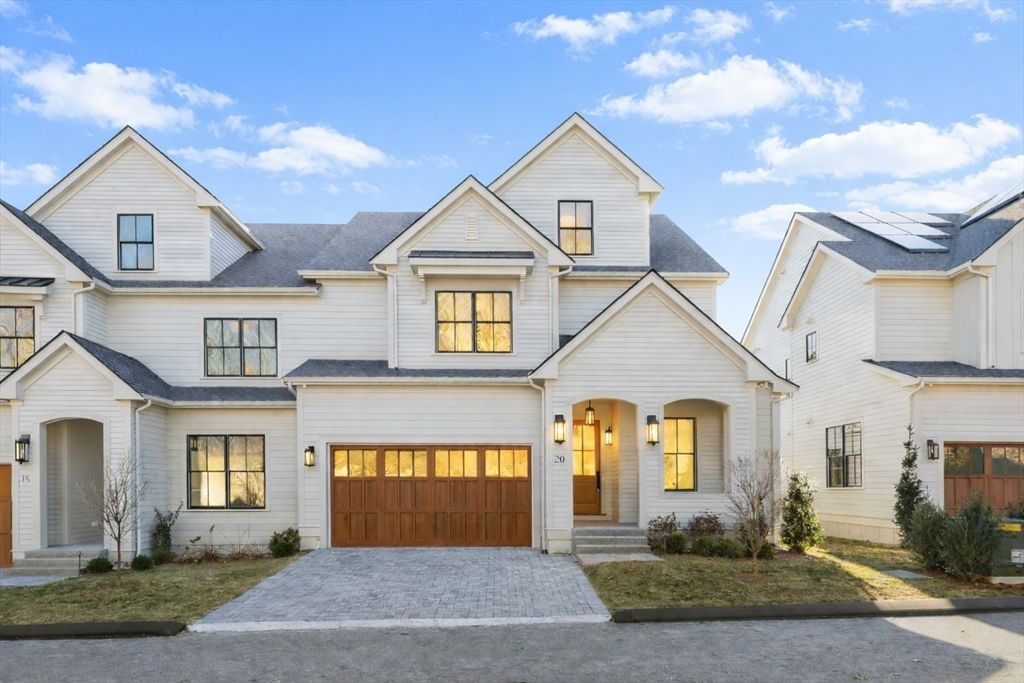 20 Common Court 20, Lexington, MA 02421