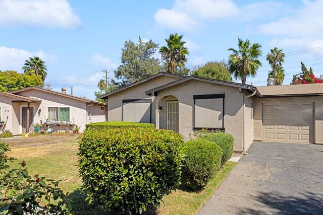 360 Calle Cazadero, Hemet, CA 92545