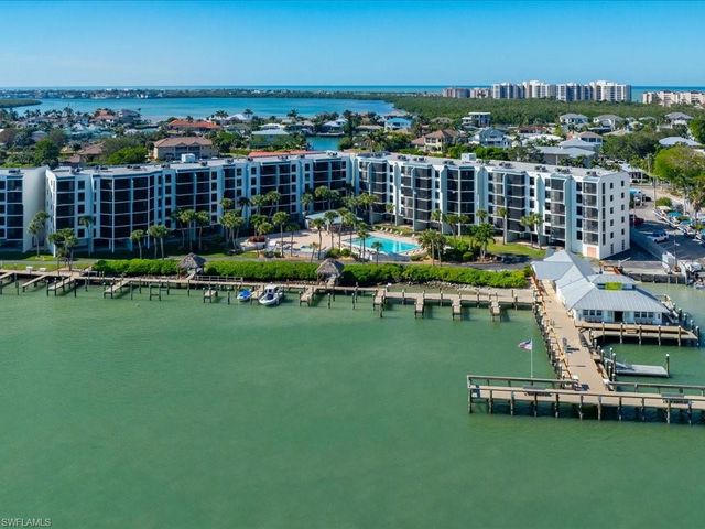 1085 Bald Eagle DR B404, Marco Island, FL 34145