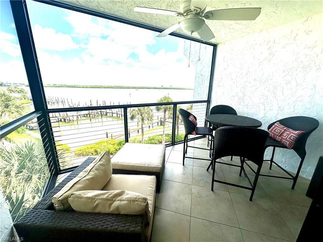 1085 Bald Eagle DR B404, Marco Island, FL 34145