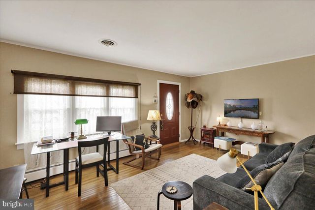 231 BECKLEY ST, Wernersville, PA 19565