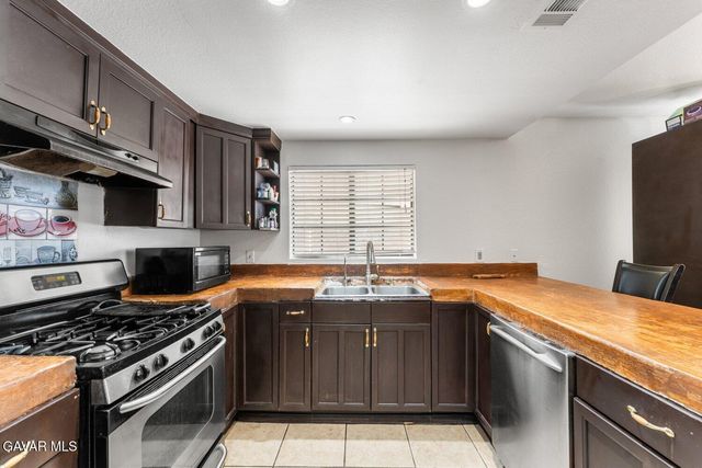 2601 Dixie Street, Rosamond, CA 93560