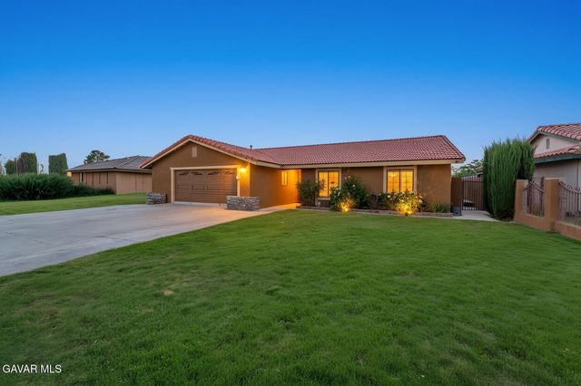 2601 Dixie Street, Rosamond, CA 93560
