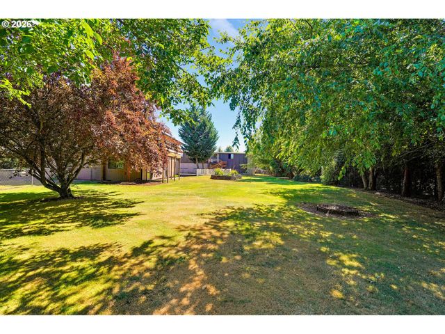 8748 ENCLID St, Salem, OR 97305