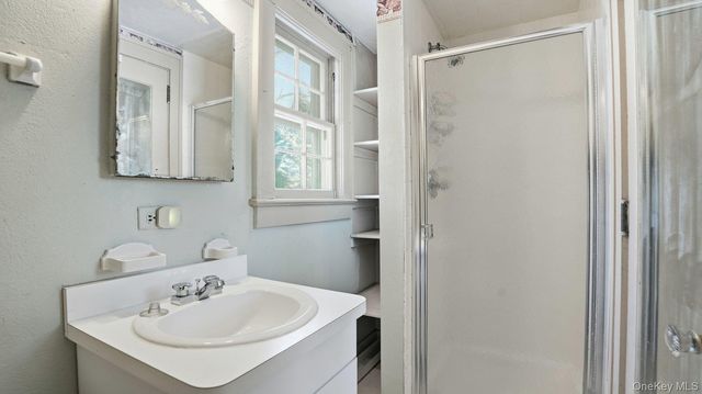 256 E Main Street, Westhampton Beach, NY 11978