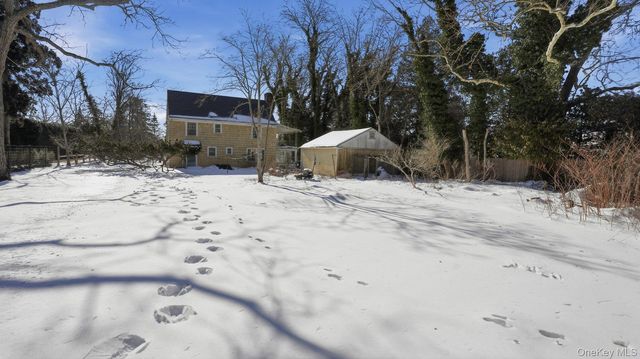 256 E Main Street, Westhampton Beach, NY 11978