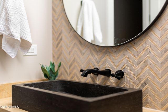 34018 N 7th Street, Phoenix, AZ 85085